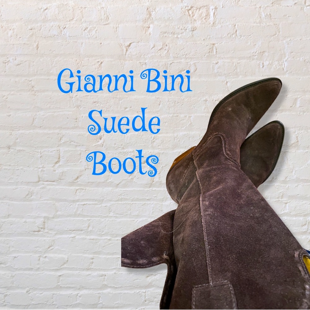 Gianni Bini suede boots